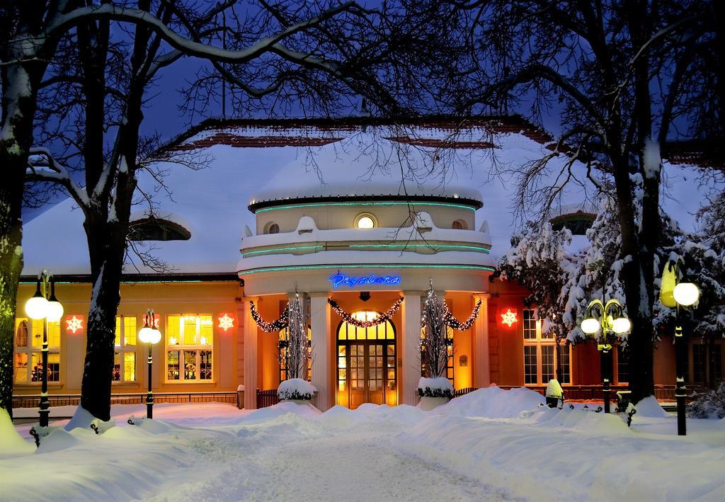 Wielka Pieniawa Polanica-Zdroj Exterior photo